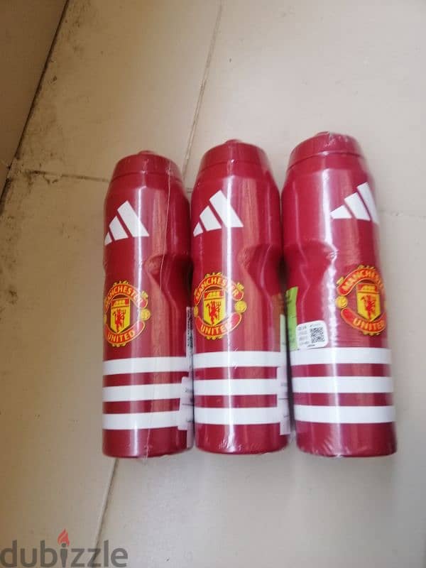 mufc bottle 0