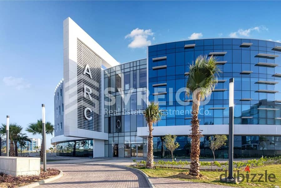 Administrative headquarters for sale, immediate receipt in installments, in Smart Village, 500 square metres, distinctive location in Sheikh Zayed 0