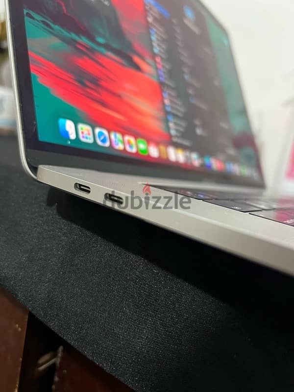 MacBook Pro 2018 (15 inch) 6