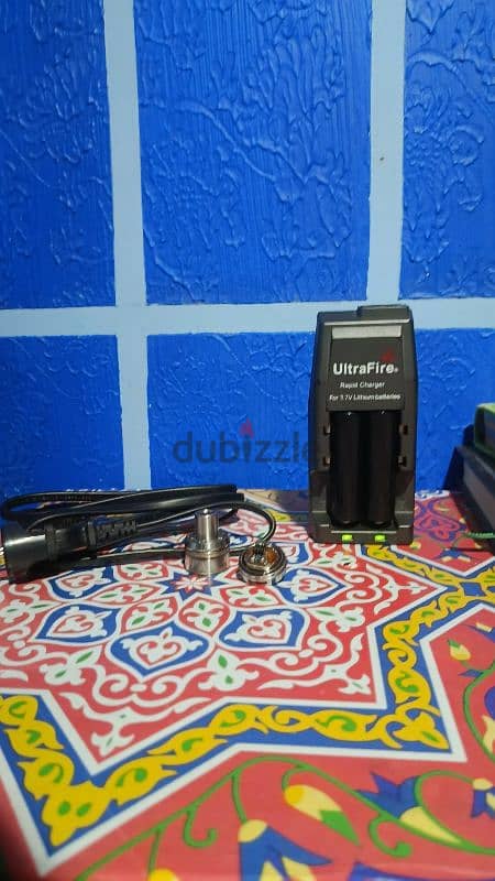 شاحن بطاريات فيب /vape charger 1