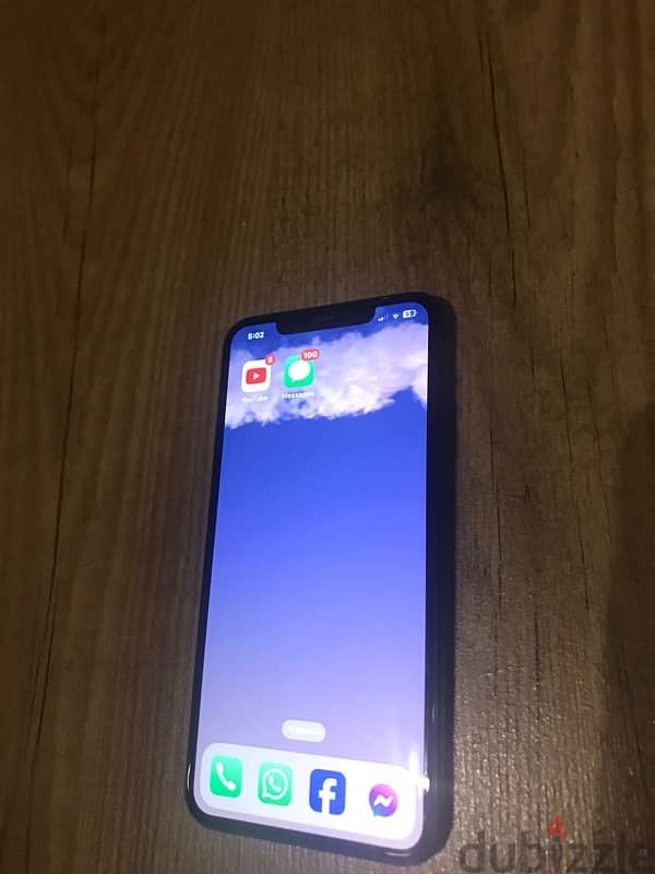 iphone 11 pro max as new 3