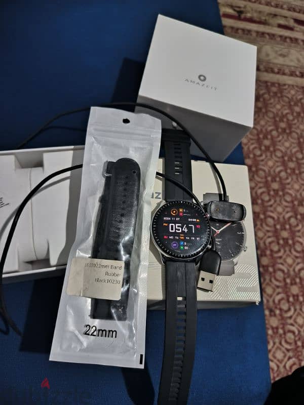 بحالة ممتازة Smart Watch Amazfit GTR2 2