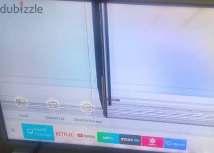 Samsung smart 4k 55 Inch بالعلبه وكل حاجتها بها كسر