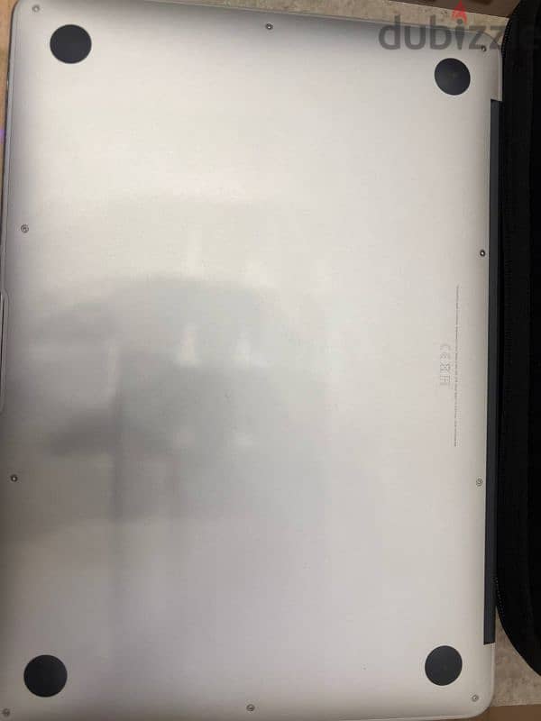 MacBook Air 13-inch 2017 / 128Gb 7