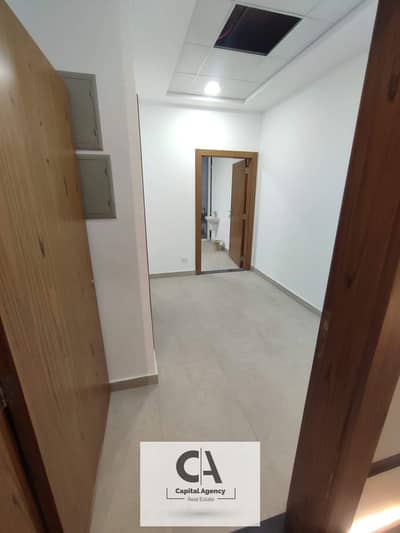 Clinic for rent, 70 square meters, in a very special location in Eterna - finished with air conditioners - Fifth Settlement