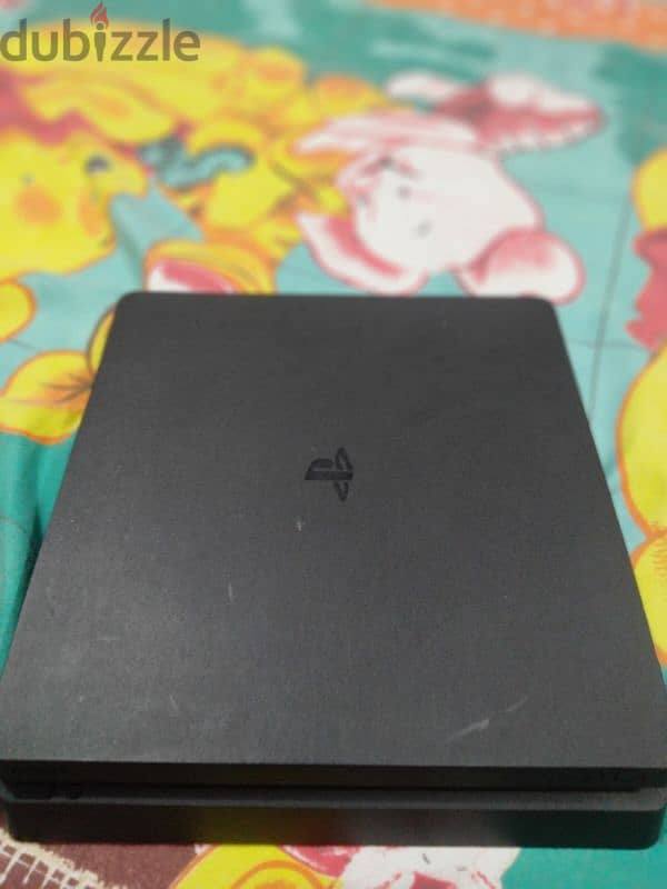 playstation 4 slim. good condition 0