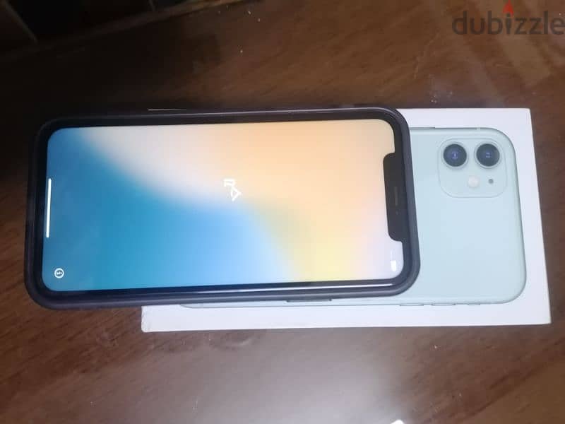 ايفون ١١ زيتوني ١٢٨ جيجا  Iphone 11 for sale 128 giga green 3