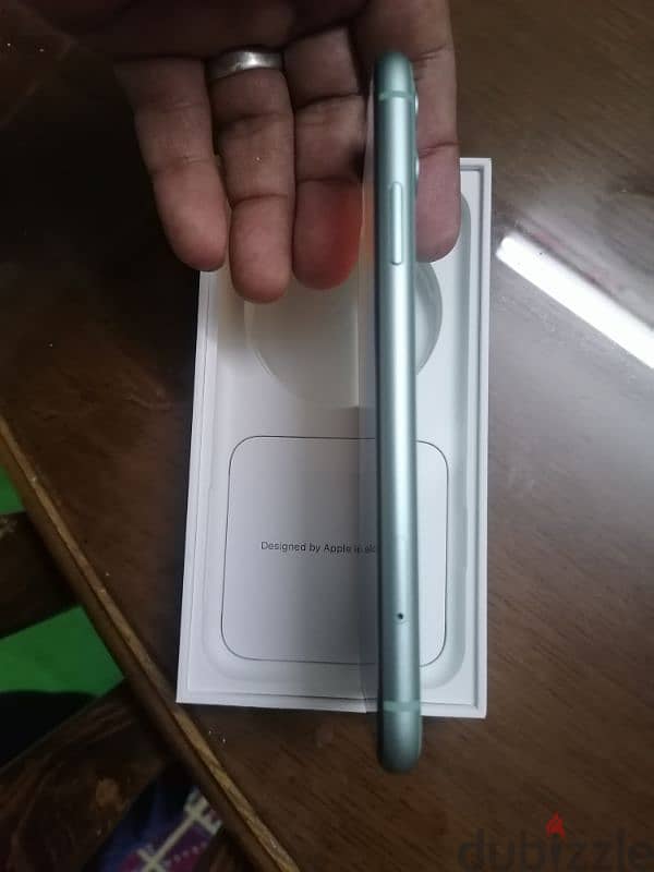 ايفون ١١ زيتوني ١٢٨ جيجا  Iphone 11 for sale 128 giga green 6