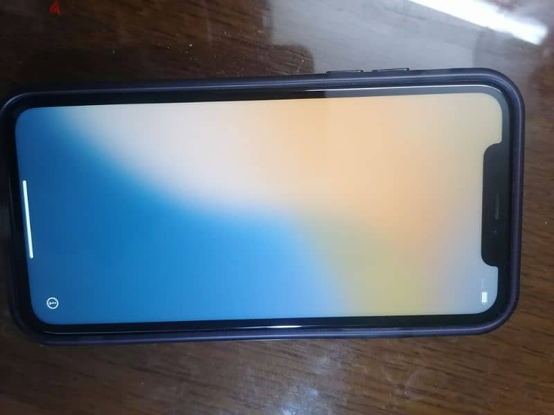 ايفون ١١ زيتوني ١٢٨ جيجا  Iphone 11 for sale 128 giga green 10