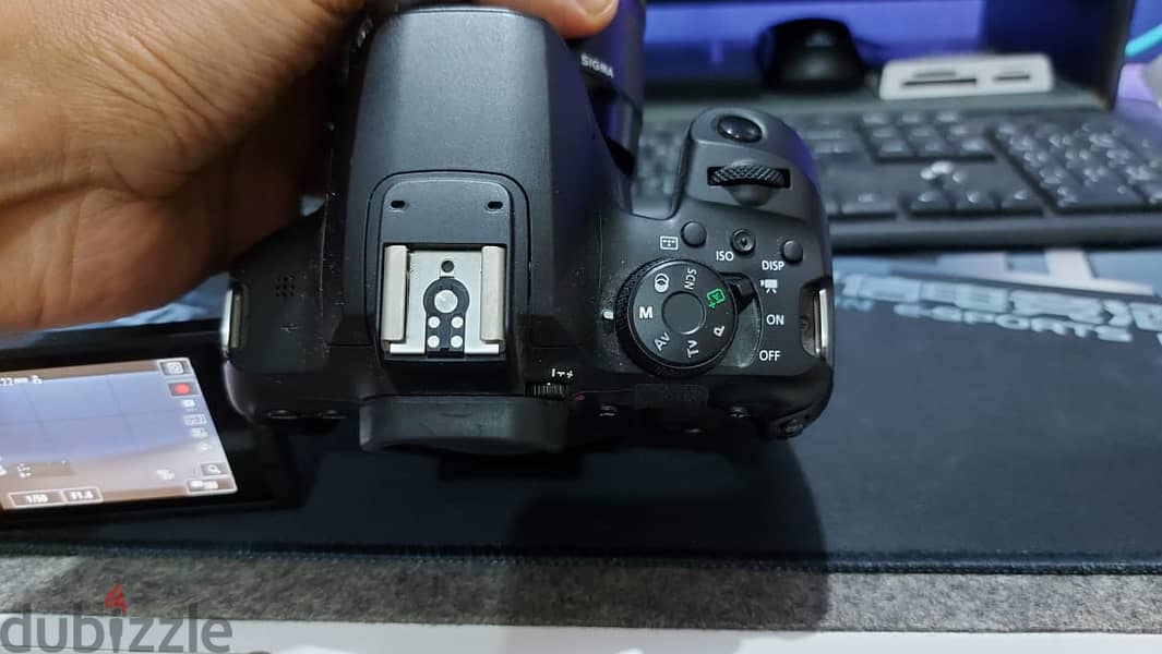 canon eos 850d بحالة الزيروووو 1