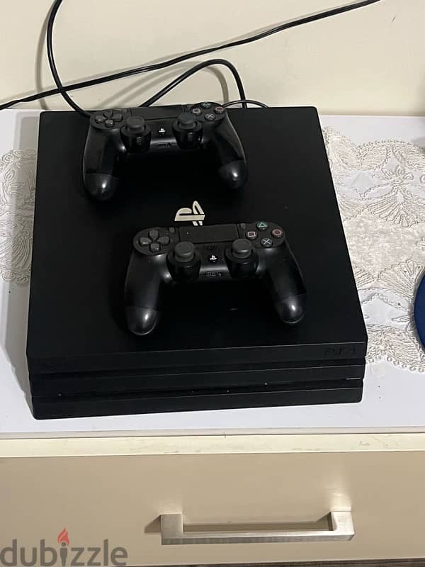 ps4 pro 1T . 9 full game online , 2 controller original 0