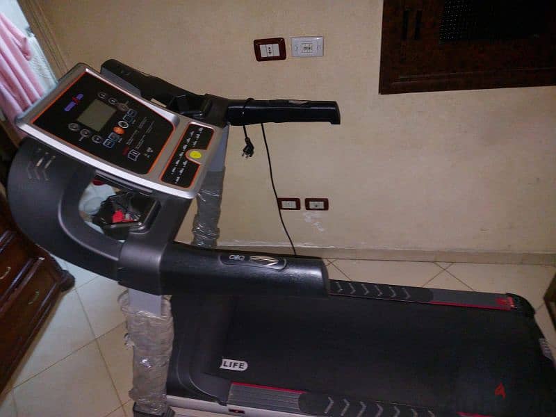 Health Life, Treadmill 3