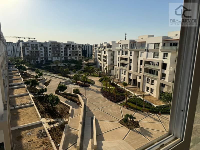 Apartment 216m for sale at the lowest price in market Bahri, view Landscape in best Location in Hyde Park, Fifth Settlement 0