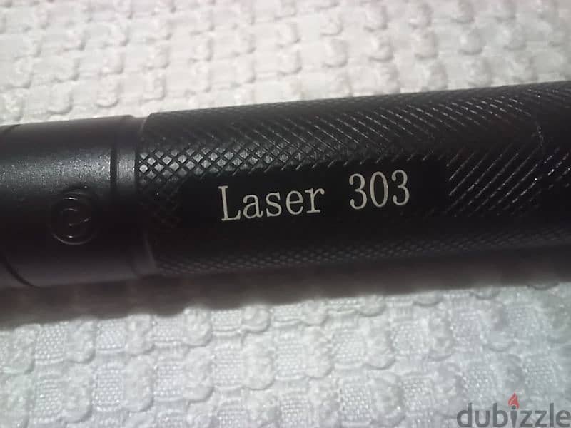 Laser Pointer استخدام شهر فقط 1