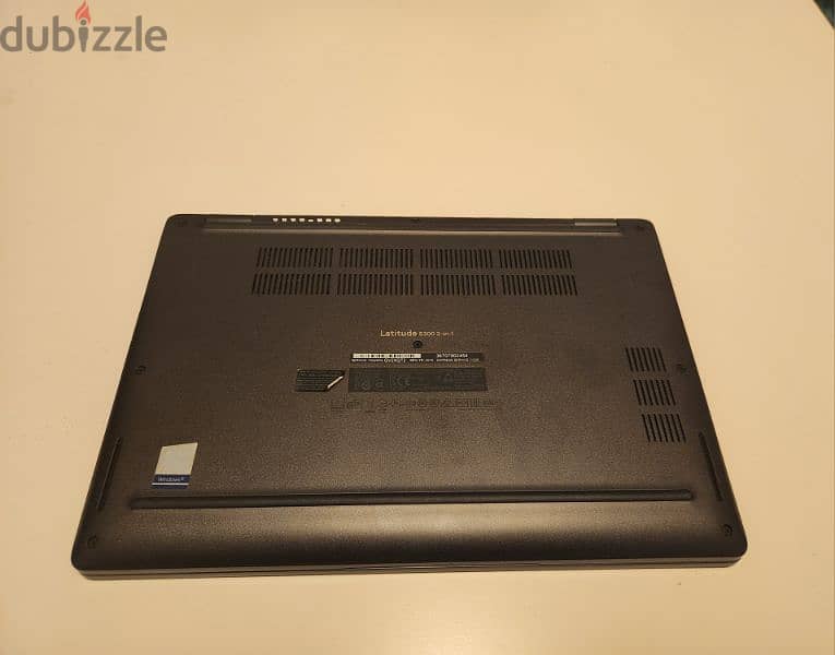 Dell Latitude 5300 2 in 1 - 8th Generation 3