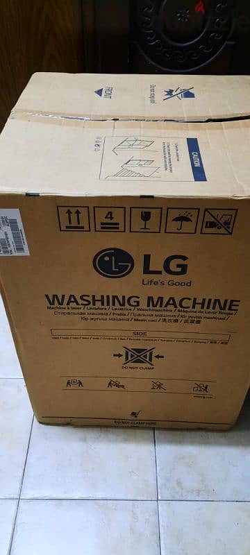 غساله فول اوتوماتيك باب امامى جديدة لم تستخدم LG F4R5TYGSL 3