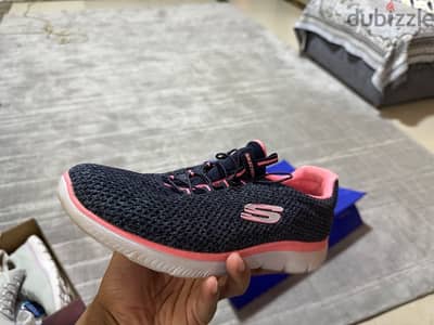 skechers size 39