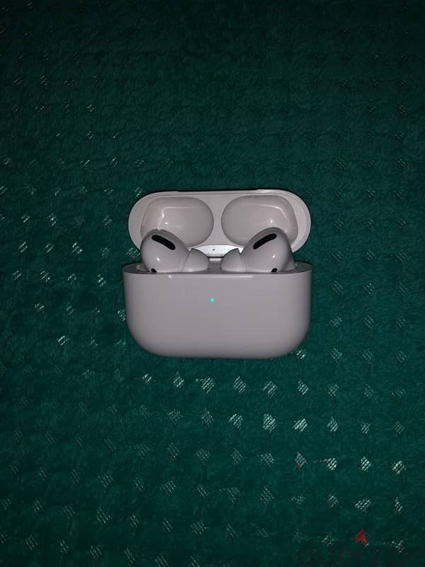 AirPods Pro 0