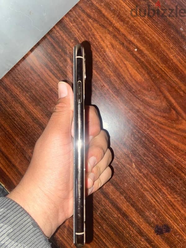 آيفون xs max 3