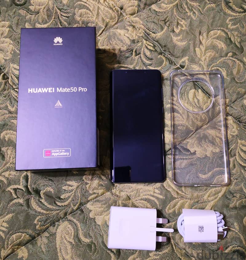 Huawei mate 50 pro dual sim. Used as new 8