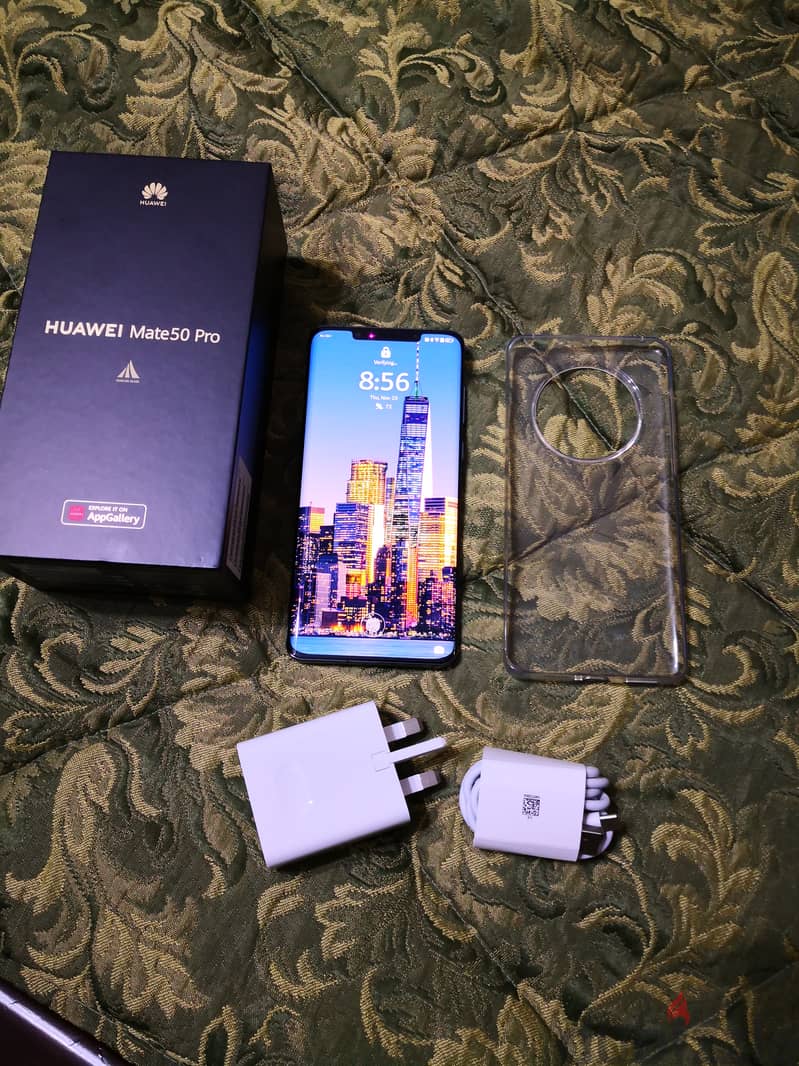 Huawei mate 50 pro dual sim. Used as new 9