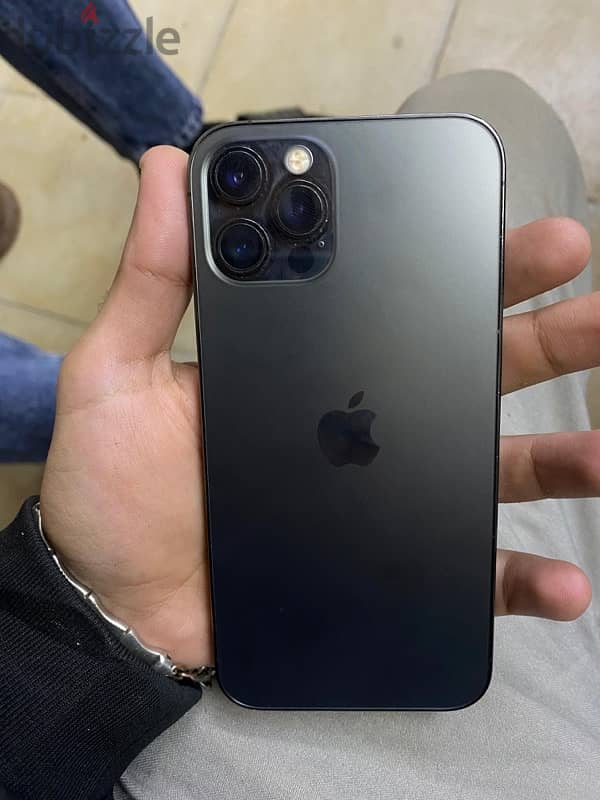 iPhone 12 pro 0