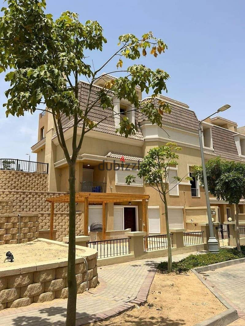 S Villa with a distinctive view 239m next to Madinaty Sarai Compound New Cairo 0