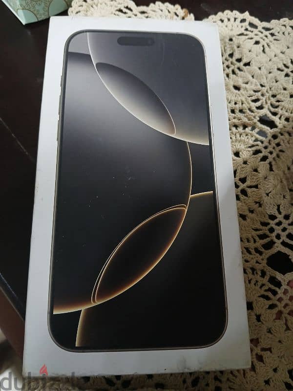 Iphone 16 Pro Max natural titanium 0