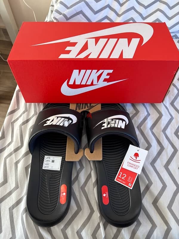 Nike victori one slide 0