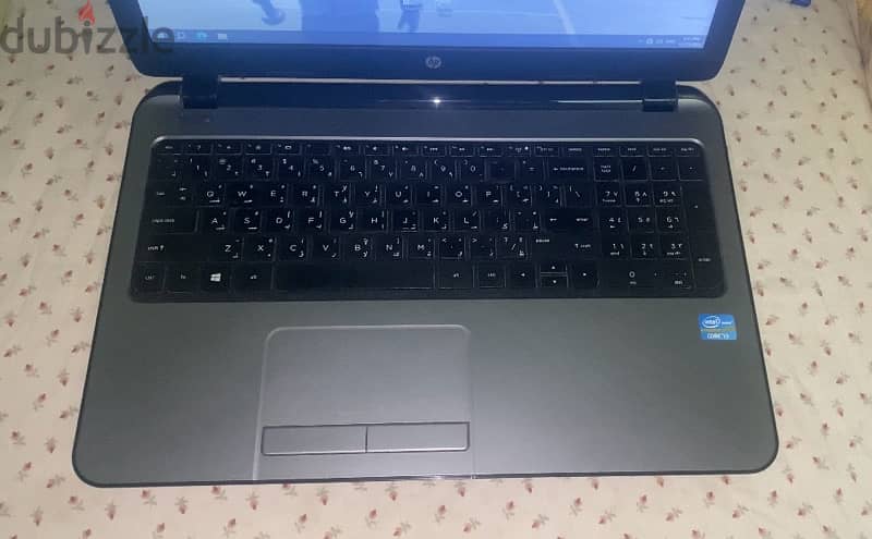 لابتوب hp 15 notebook بحاله كويسه و بكارت انفيديا 1G 0