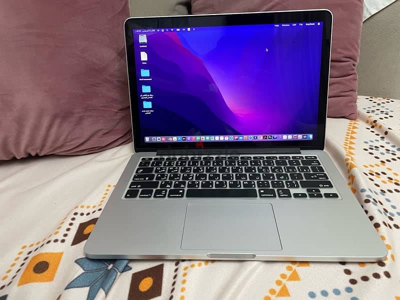 MacBook Pro 0