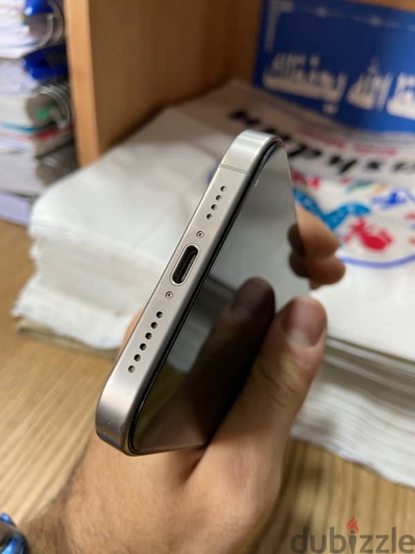 iPhone 15 pro max 256 4