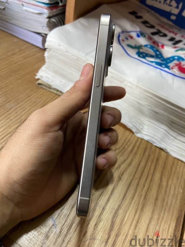 iPhone 15 pro max 256 7