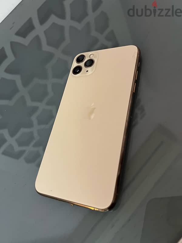 iphone 11 pro max 2