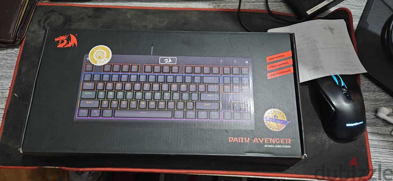 Redragon K568 Avenge Blue switch Mechanical keyboard 0