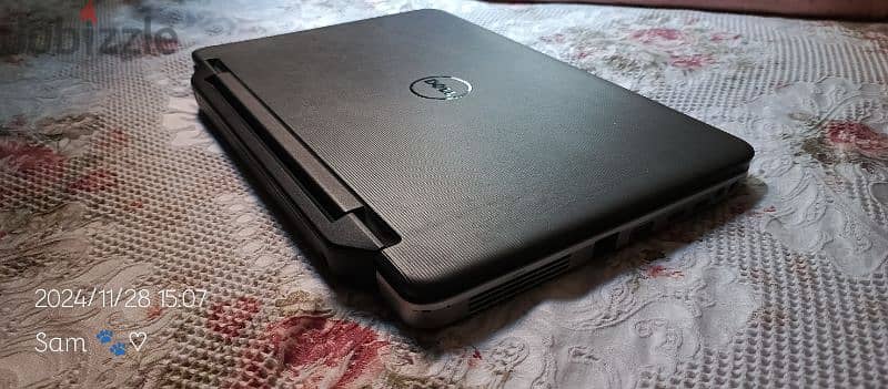 Laptop Dell 4