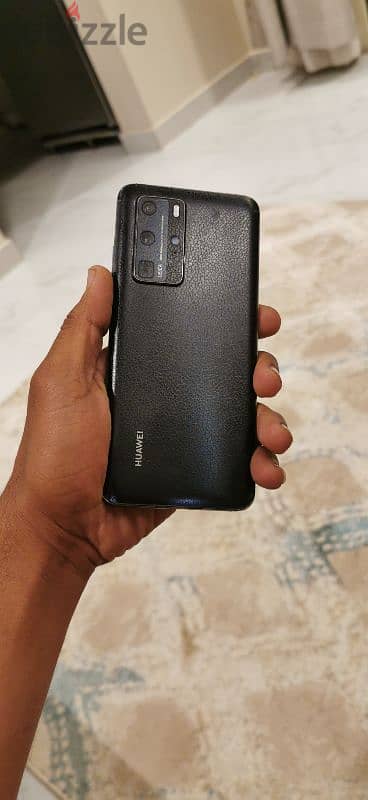 هواوي P40 pro 5g مساحة ٢٥٦ جيجا رام ٨ 4