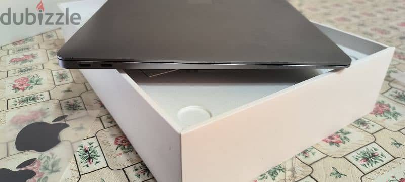 MacBook air m1 2020 99% + 2 months warranty 4