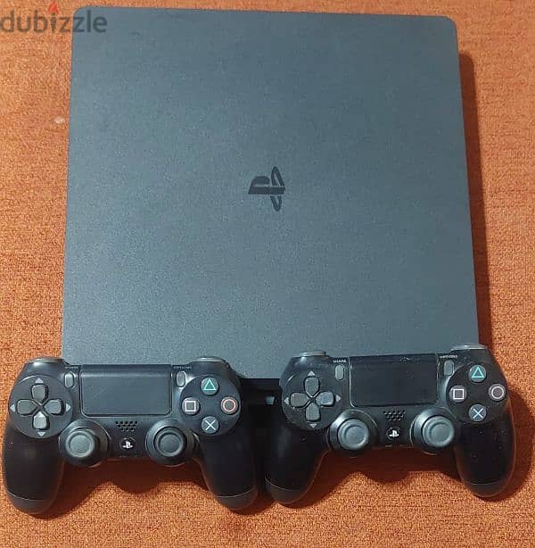 PS4 1 TB (like new) 1