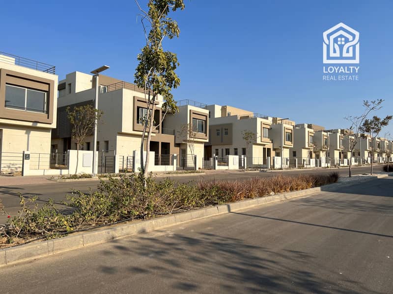 Townhouse for Sale in Palm Hills New Cairo - Fifth Settlement 0