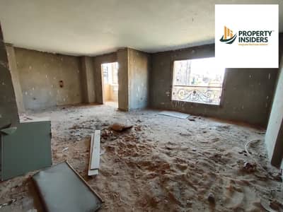 250 sqm semi-finished apartment for sale in the branches of Ahmed Orabi Street