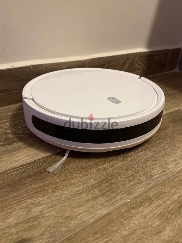 robot vacuum cleaner روبت 1