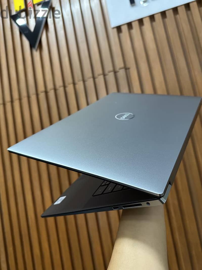 جيل عاشر Dell precision 5550 i9 تاتش 4k بكارت T2000 ضمان سنه 2