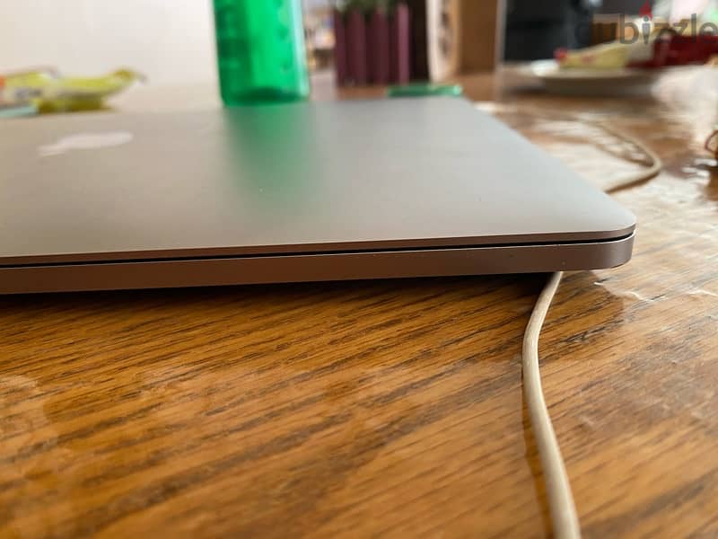 macbook pro m1 4