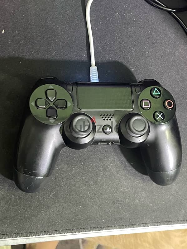 ps4 controller orignal - دراع بلايستيشن  ٤ اصلي 0