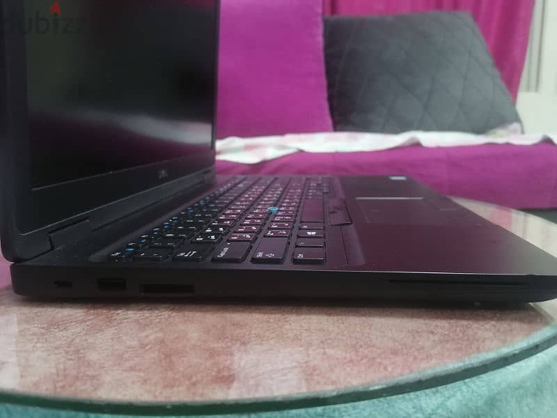 لاب dell latitude 5580 بحالة ممتارة 4