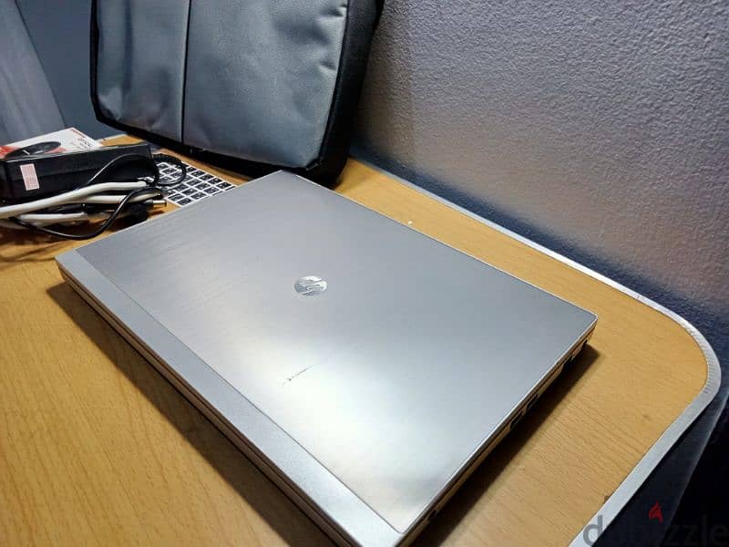 Hp probook وارد من المانيا ورام ٨ 11