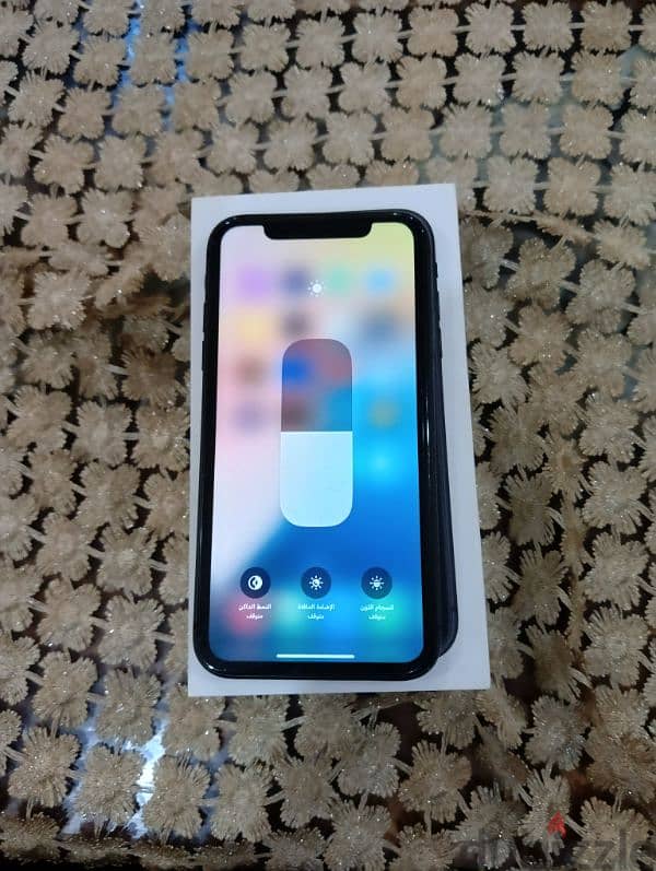 iPhone 11 وتر بروف 3