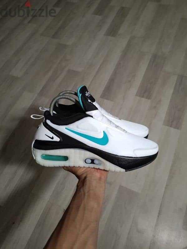 ارتدي Nike Max المتميزة لكل رجل متميز 3