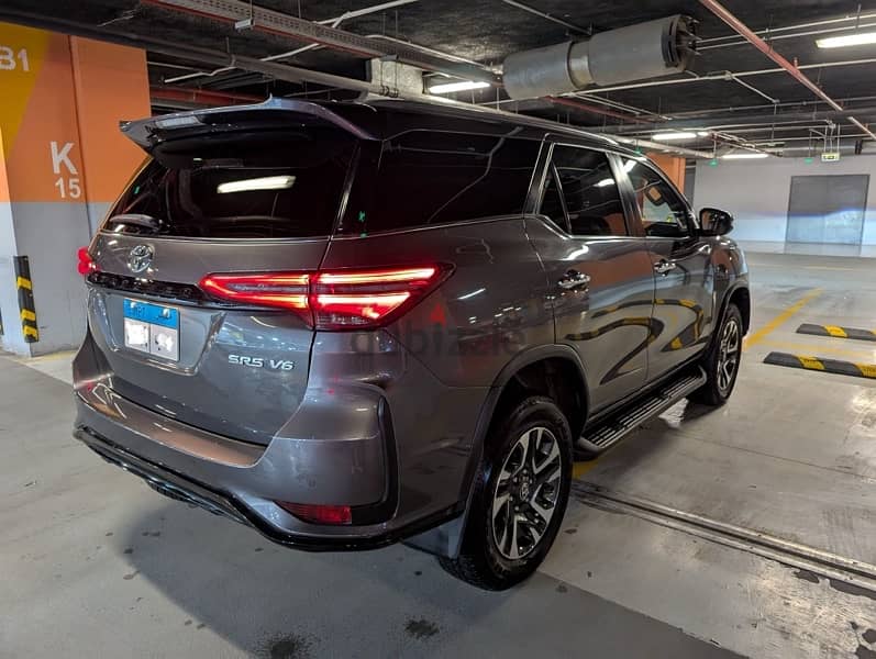 Toyota Fortuner 2024 0